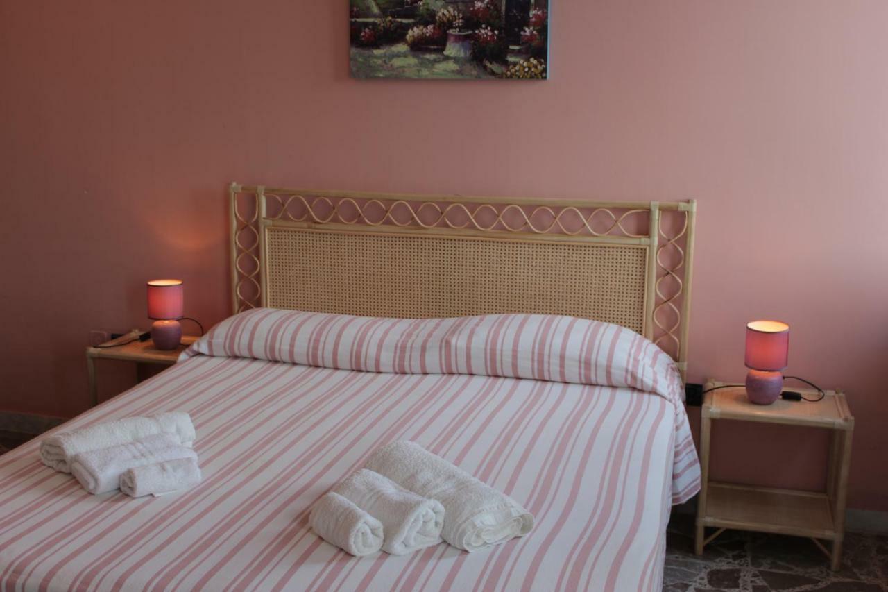 Albergo Il Terrazzino Vibo Valentia Marina Eksteriør bilde